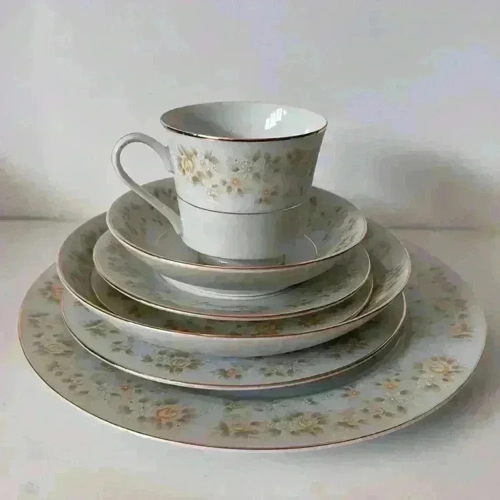 7 Pc Royal Wentworth Caroline Bread Plates Cup Saucer Lid Gold Trim